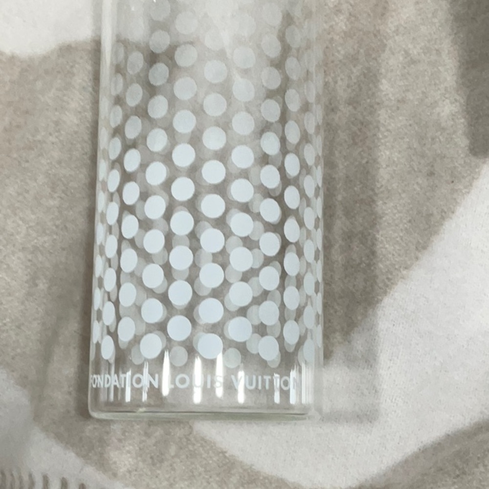 Louis Vuitton Glass Water Bottle with Bamboo Lid - Picture 4 of 5